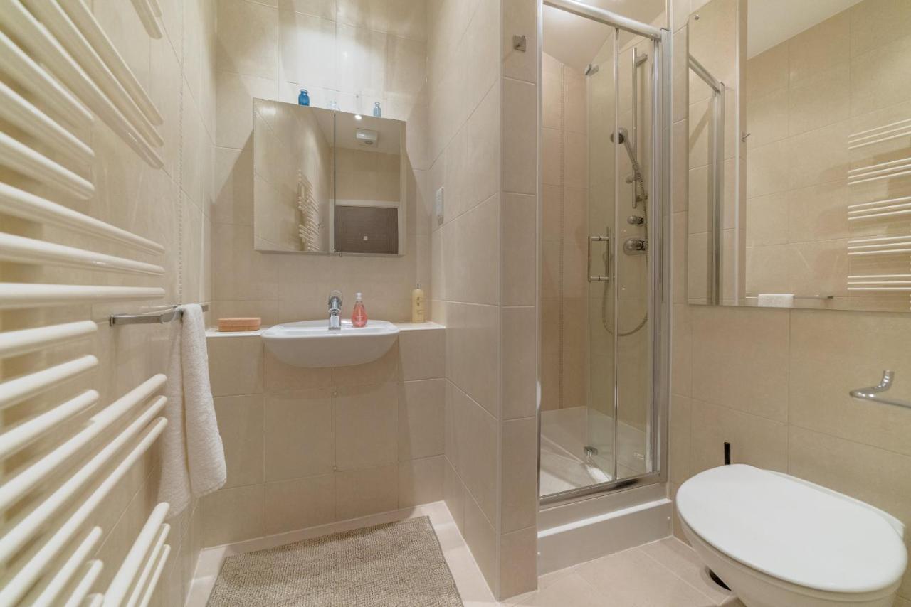 Huge & Central 3 Bedr, 4 Beds, 2,5 Bath Covent Gdn London Kültér fotó